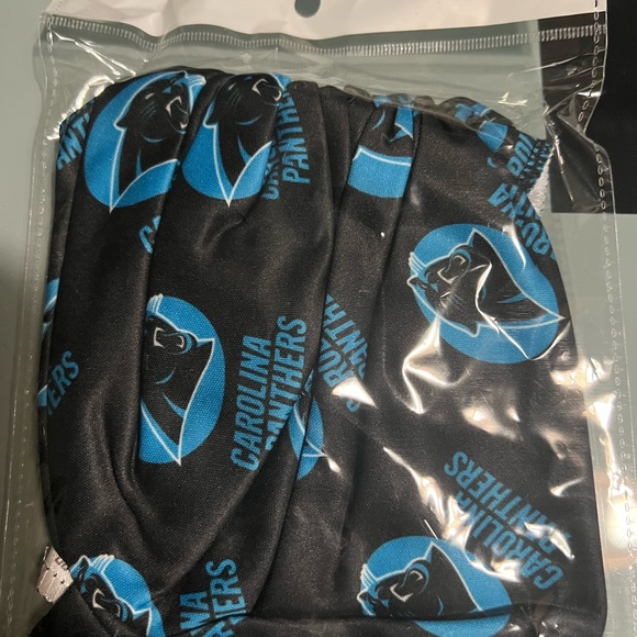 New Bandana Style Carolina Panthers - Picture 4 of 6